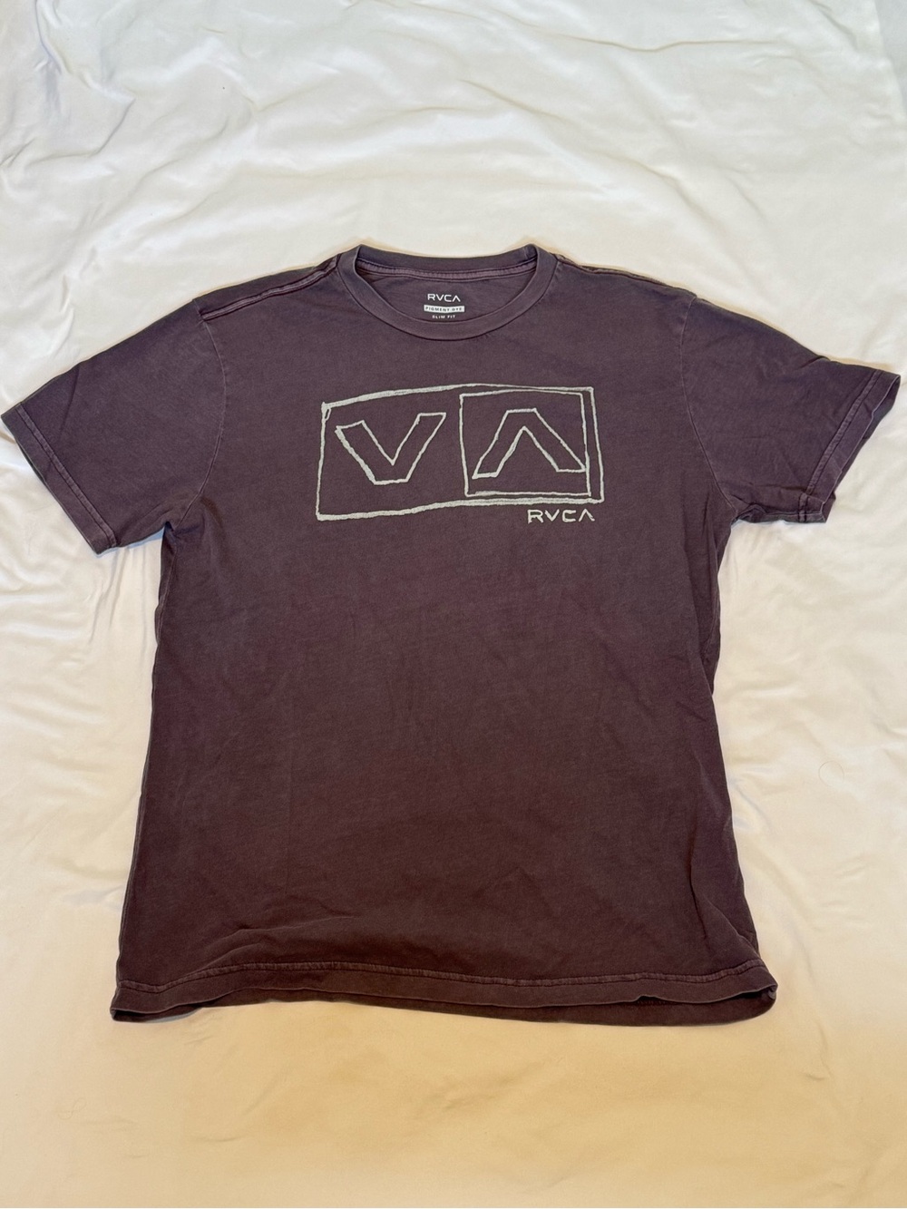 RVCA Pigment Dye Graphic T-Shirt Men’s Large Slim Fit